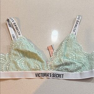 NWT Victoria's Secret Light Green Lace Bralette